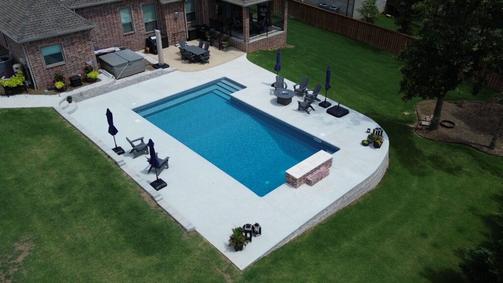 Pool - Rogers over view