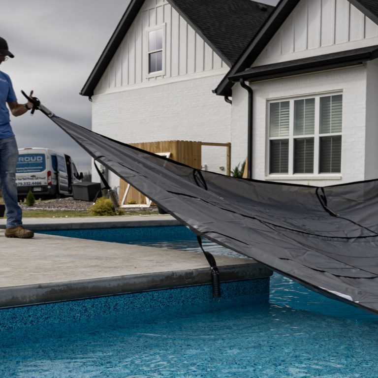service-pool-cover-installation